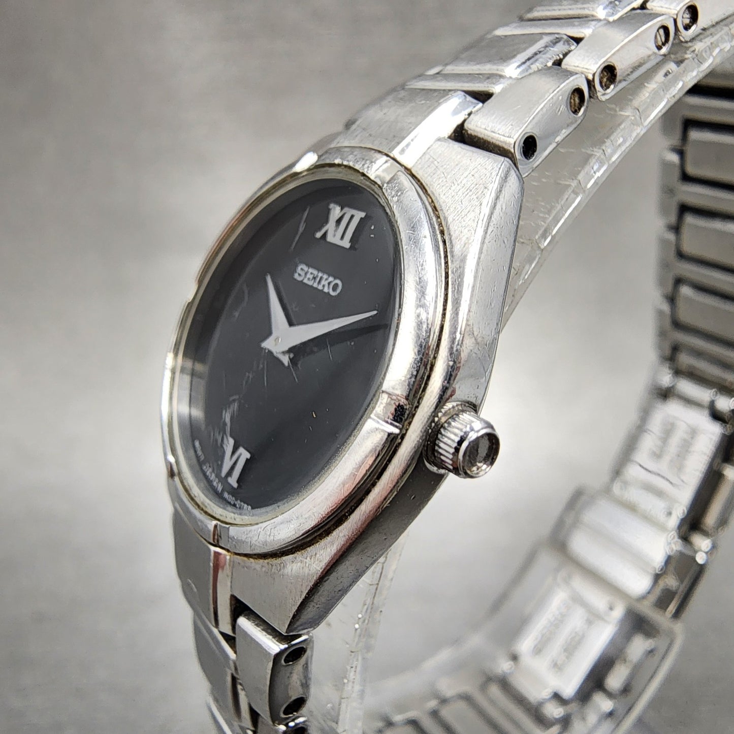 Seiko Watch Women 22mm Black Dial Silver Tone Round 1n000ls0 New Battery2