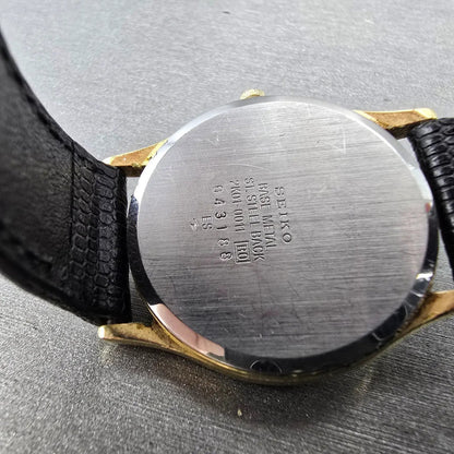 Seiko Watch Men 32mm Black Dial Gold Tone Round 2K01-0011 PARTS Vintage10