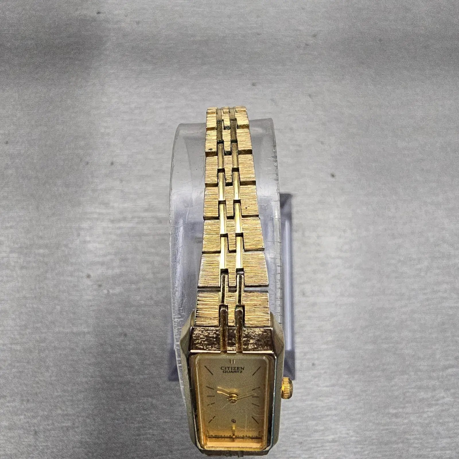 Citizen CQ Watch Women 12mm Champagne Dial Gold Tone 5421-S10523 New Battery VTG4