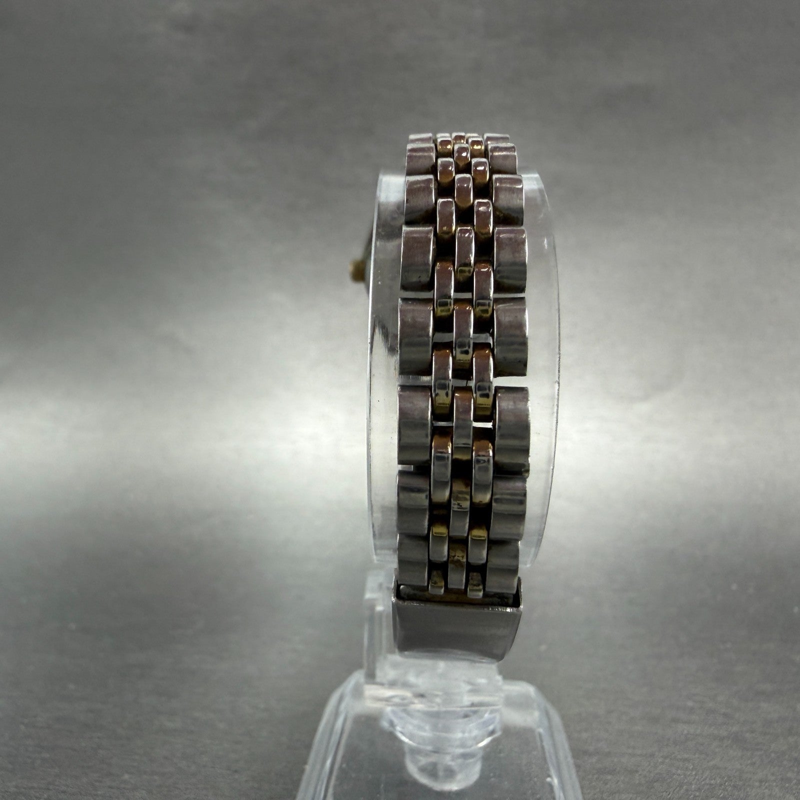 Waltham Prestige Watch Women 24mm Blue Dial Two Tone Daydate PC23 New Battery7