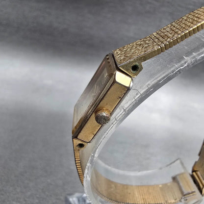 Citizen CQ Watch Women 13mm Gold Dial Gold Tone Rectangle 2200-222857 New Batt L2