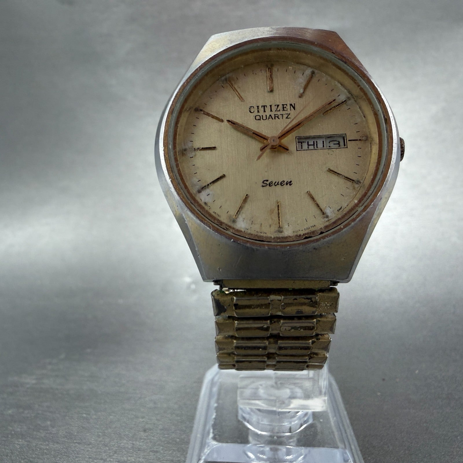 Citizen Seven Watch Men 36mm Champagne Dial Gold Tone Daydate READ!! 2100-9411105