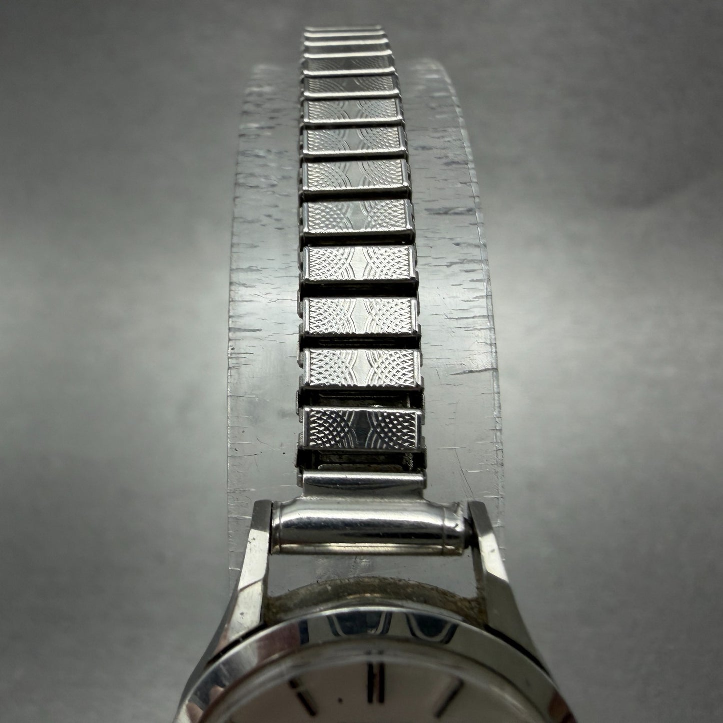 Seiko Watch Women 21mm Silver Dial Silver Tone Round 2220-0020 Manual Runs 4564