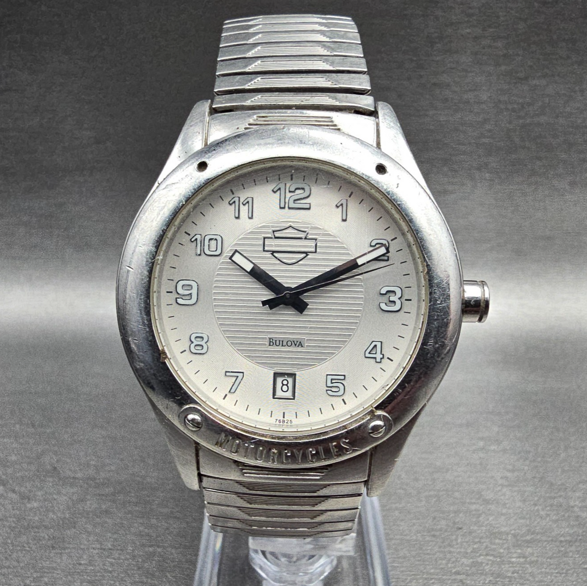 Bulova Harley Davidson Watch Men 40mm Silver Dial Silver Tone Date 76B25 New Bat0