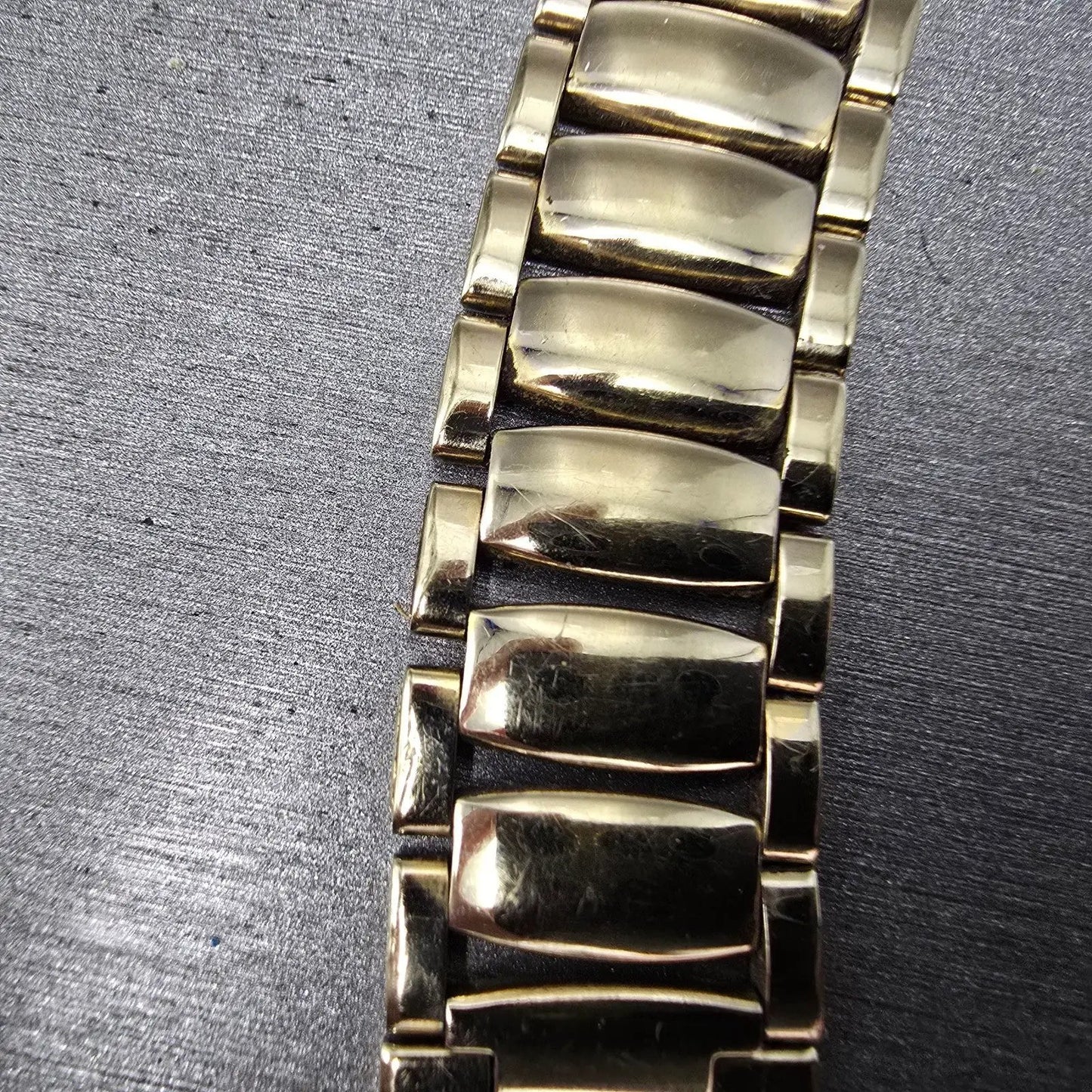 Seiko Bracelet 15mm Stainless Steel Gold Tone Vintage Japan G1395E MISSING CLASP3