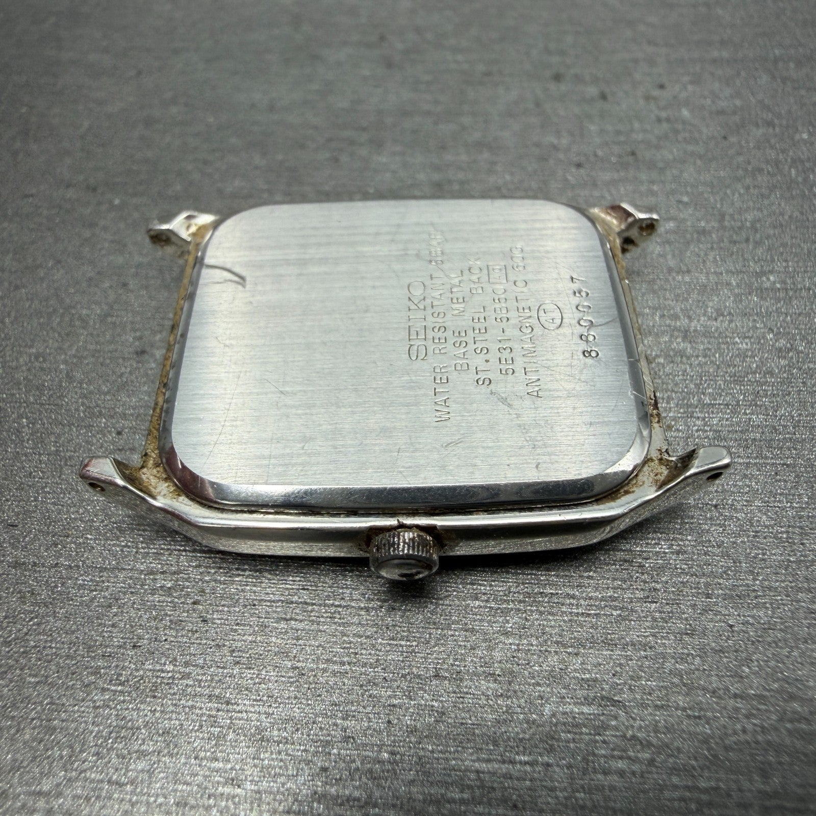 Seiko Spirit Tank Watch Men 27mm Silver Dial Silver Tone 5E31-5B50 PARTS11