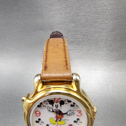 Lorus Mickey Mouse Watch Women 34mm White Dial Gold Tone Round V4220010 New Bat4