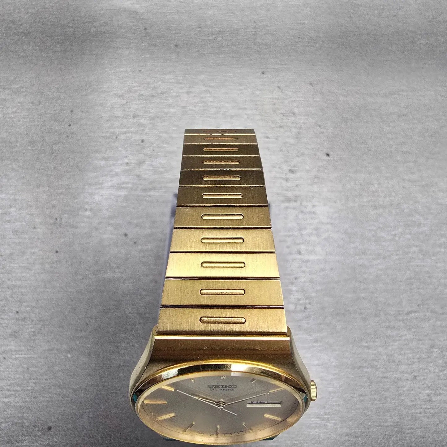Seiko Watch Men 33mm Champagne Dial Gold Tone Daydate Round 5Y23-8119 New Batt4
