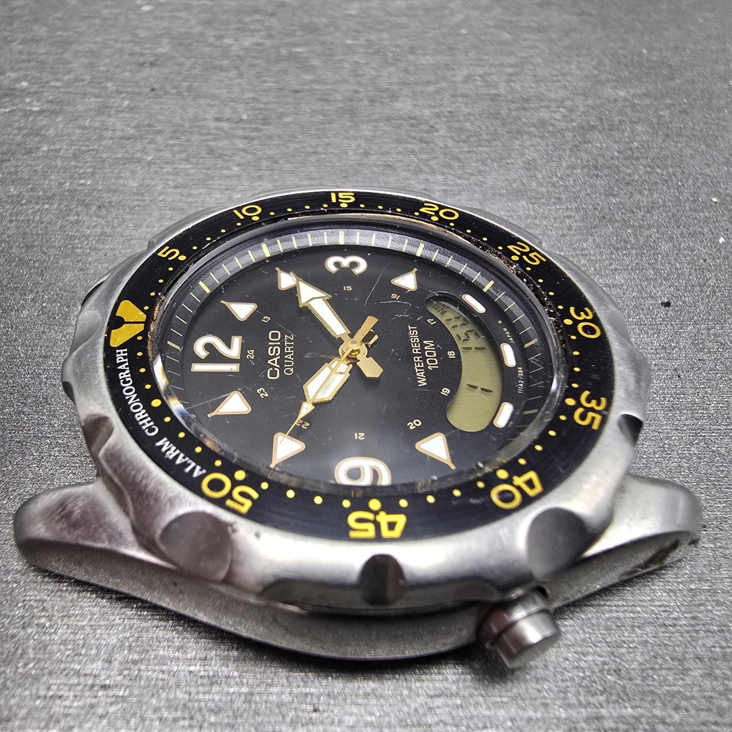 Casio AD-520 Smiley Watch Men 43mm Black Dial Silver Tone Ani Digi New Battery Q3
