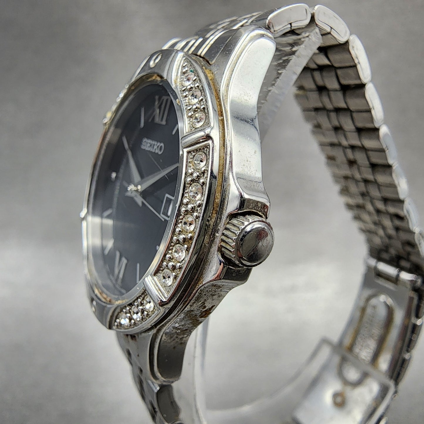 Seiko Watch Women 30mm Black Dial Silver Tone Date Round 6N2200B0 New Battery2