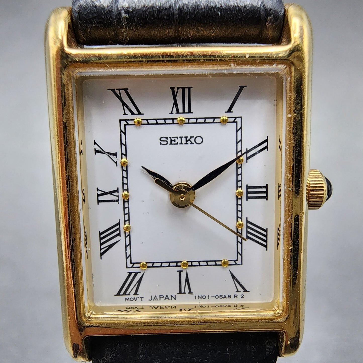 Seiko Tank Watch Women 18mm White Dial Gold Tone Rectangle 1N015G40 New Battery1