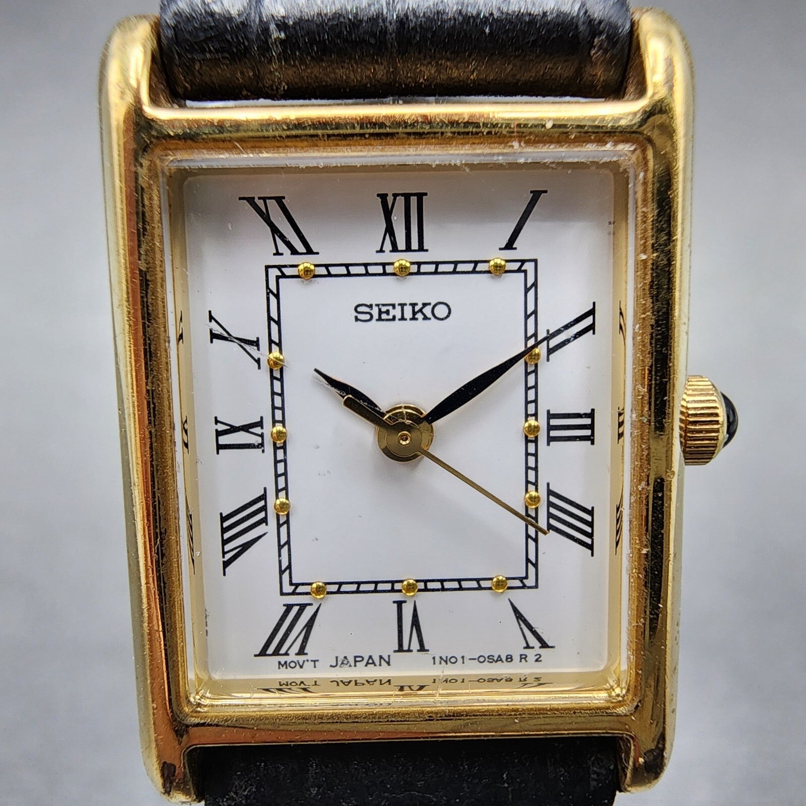 Seiko Tank Watch Women 18mm White Dial Gold Tone Rectangle 1N015G40 New Battery1