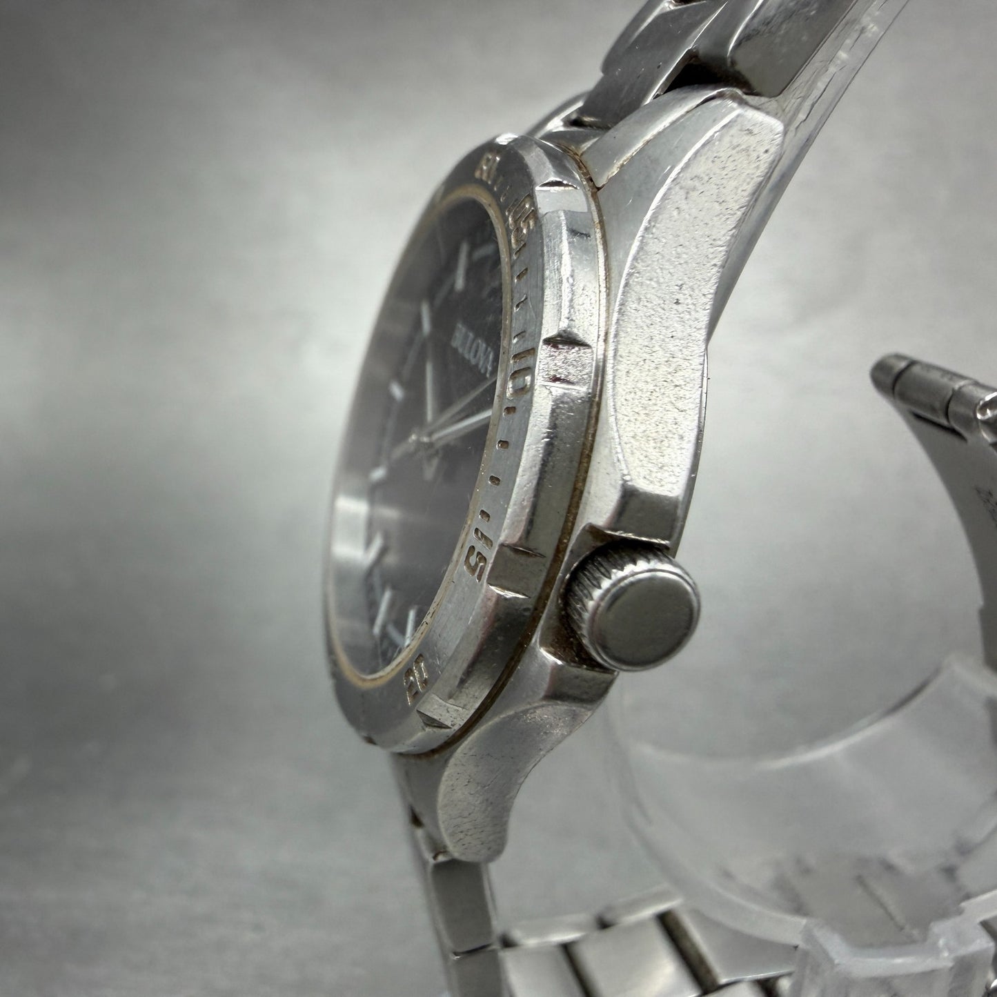 Bulova Dive Watch Women 30mm Black Dial Silver Tone Date 96M161 New Battery2