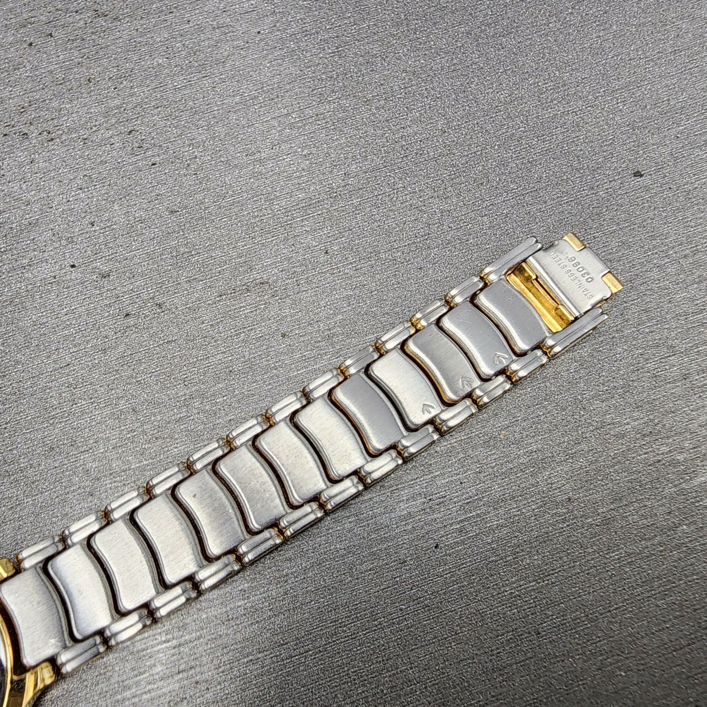 Rado Lesoir Watch Women 23mm Gold Dial Gold Tone Roud 202 PARTS9