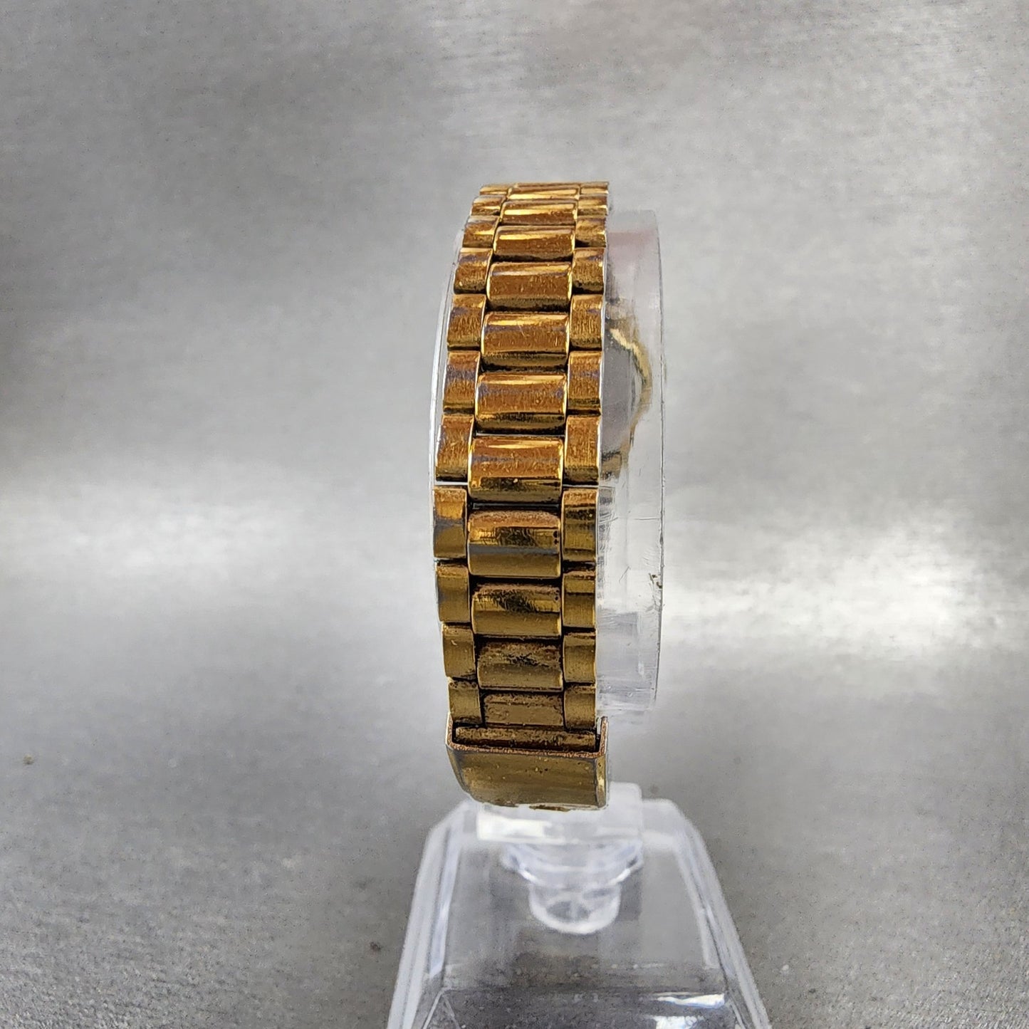 Seiko SQ Watch Women 24mm Champagne Dial Gold Tone Daydate 2a230030 New Battery7
