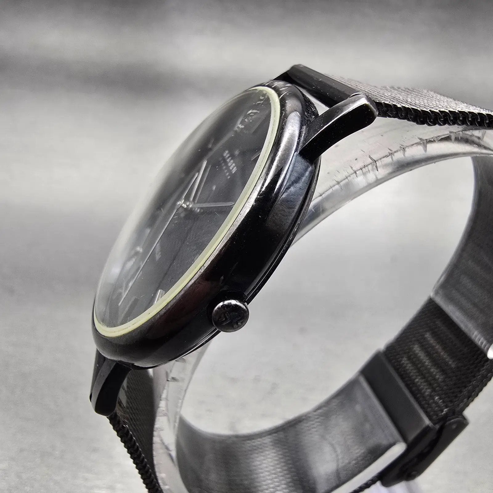 Skagen Watch Men 34mm Black Dial Black Tone Titanium Date 170LTMB New Battery2