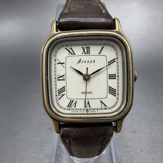 Seiko Avenue Watch Women 21mm White Dial Gold Tone Square 2P21-5D80 New Battery0