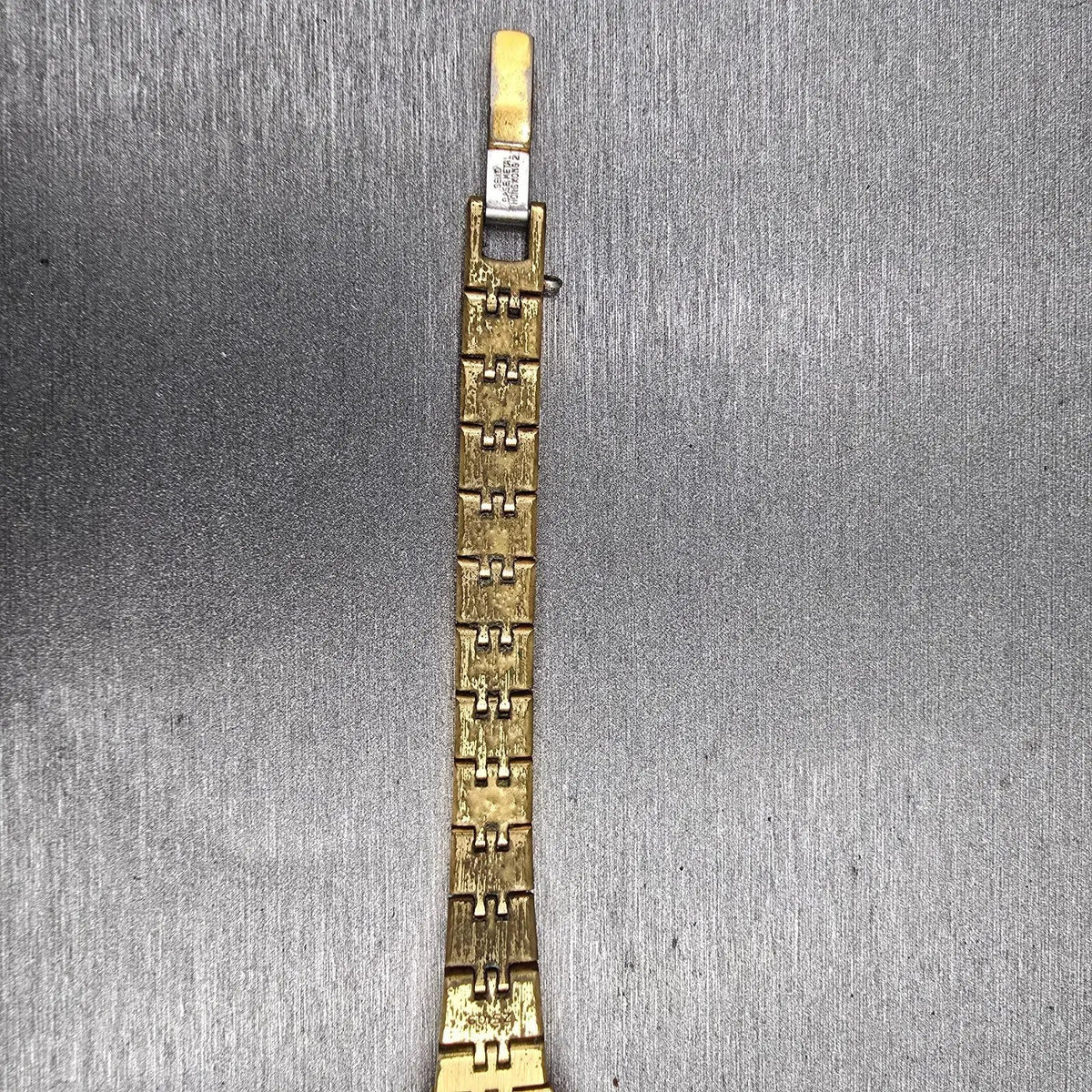 Seiko Watch Women 16mm Black Dial Gold Tone Oval 7321-5399 New Battery Vintage 510