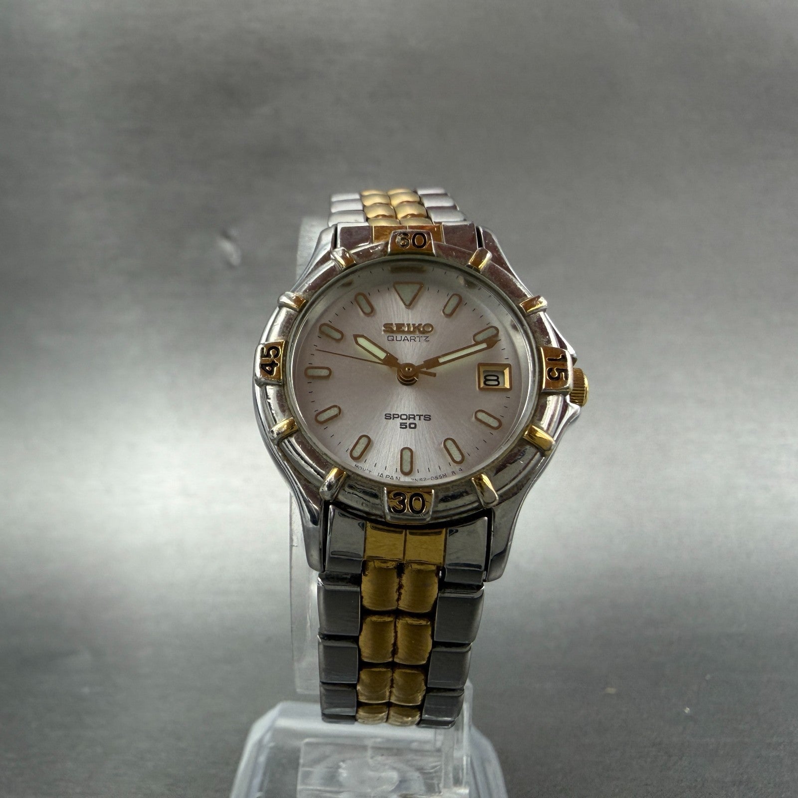 Seiko Sports 50 Watch Women 25mm Silver Dial Two Tone Round 7N82-0261 New Bat K95