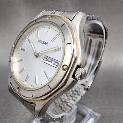 Pulsar Watch Men 38mm Silver Dial Silver Tone Daydate Round V7438A80 New Batt2