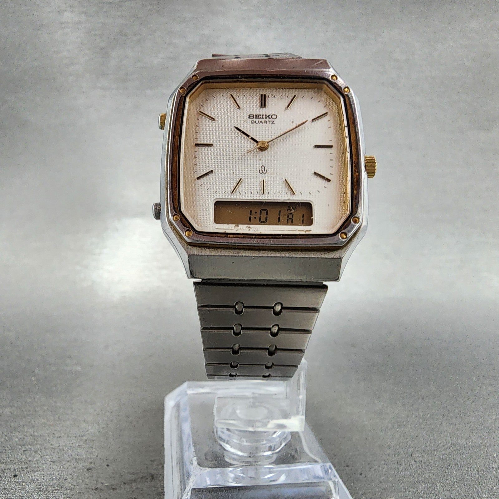 Seiko Analog Digital Watch Men 32mm White Dial Two Tone Alarm H4495150 PARTS6