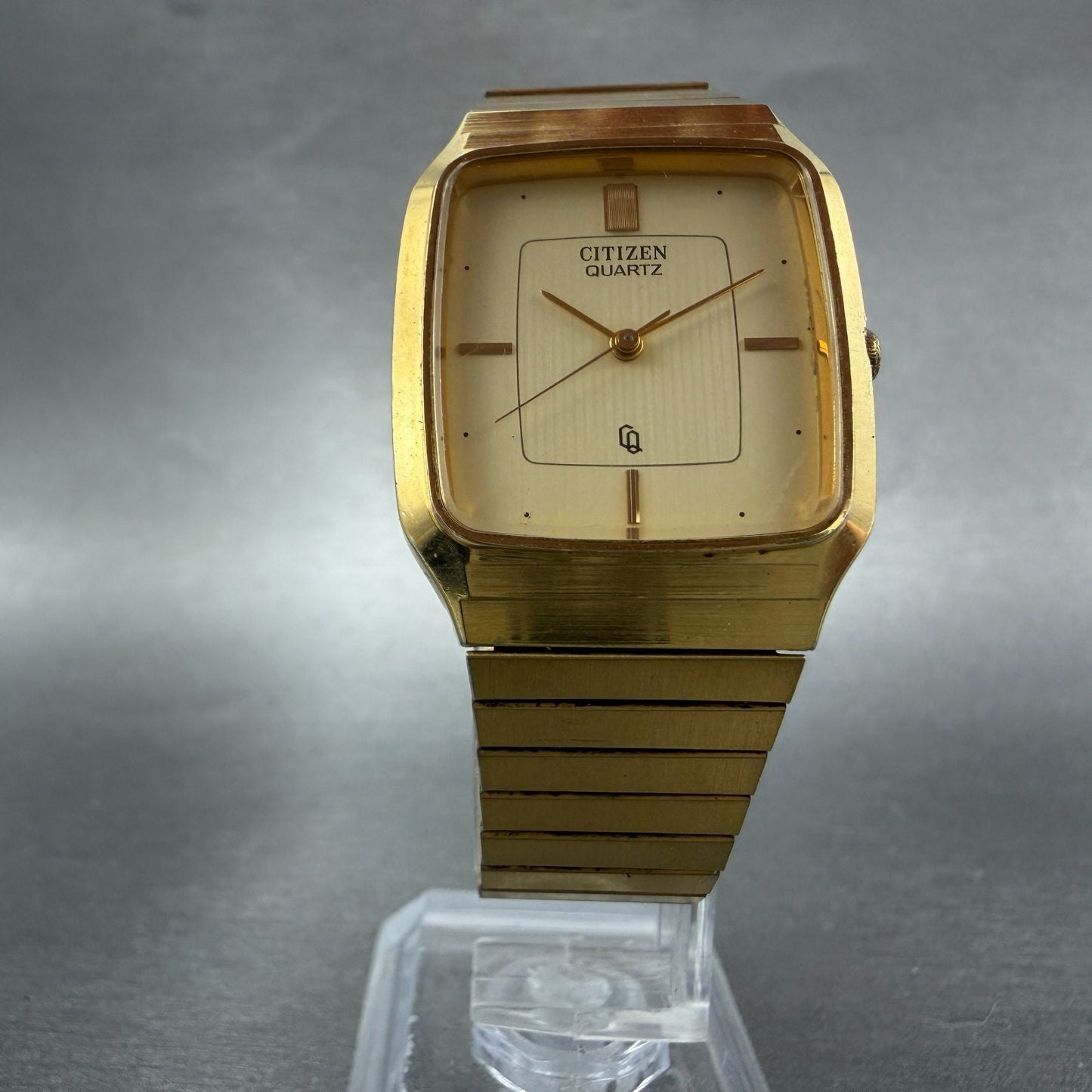 Citizen Tank Watch Men 27mm Champagne Dial Gold Rectangle 4031-893514 New Batt5