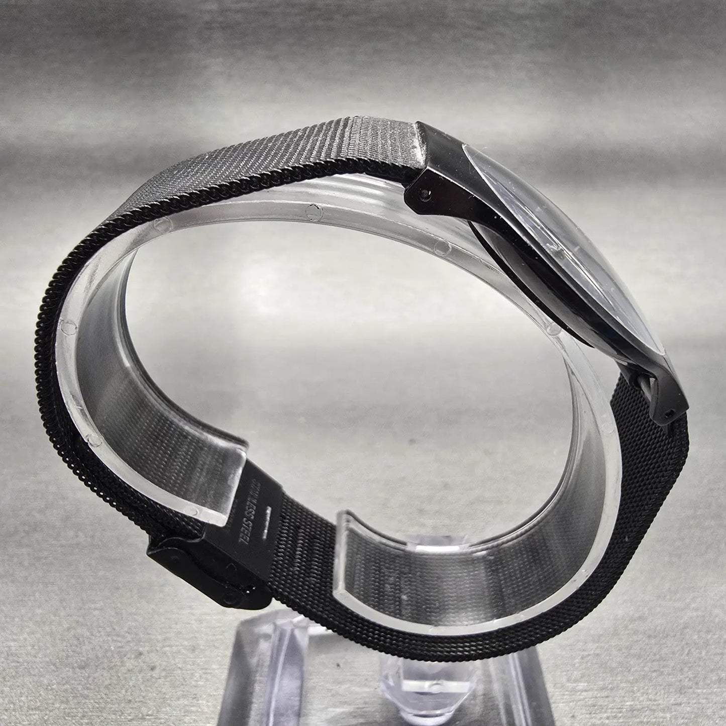 Skagen Denmark Watch Men 34mm Blue Dial Black Tone Titanium 233LTMN New BatteryG8