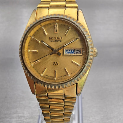 Seiko SQ Watch Women 24mm Gold Dial Gold Tone Daydate Round 2A20-0030 New Batt0
