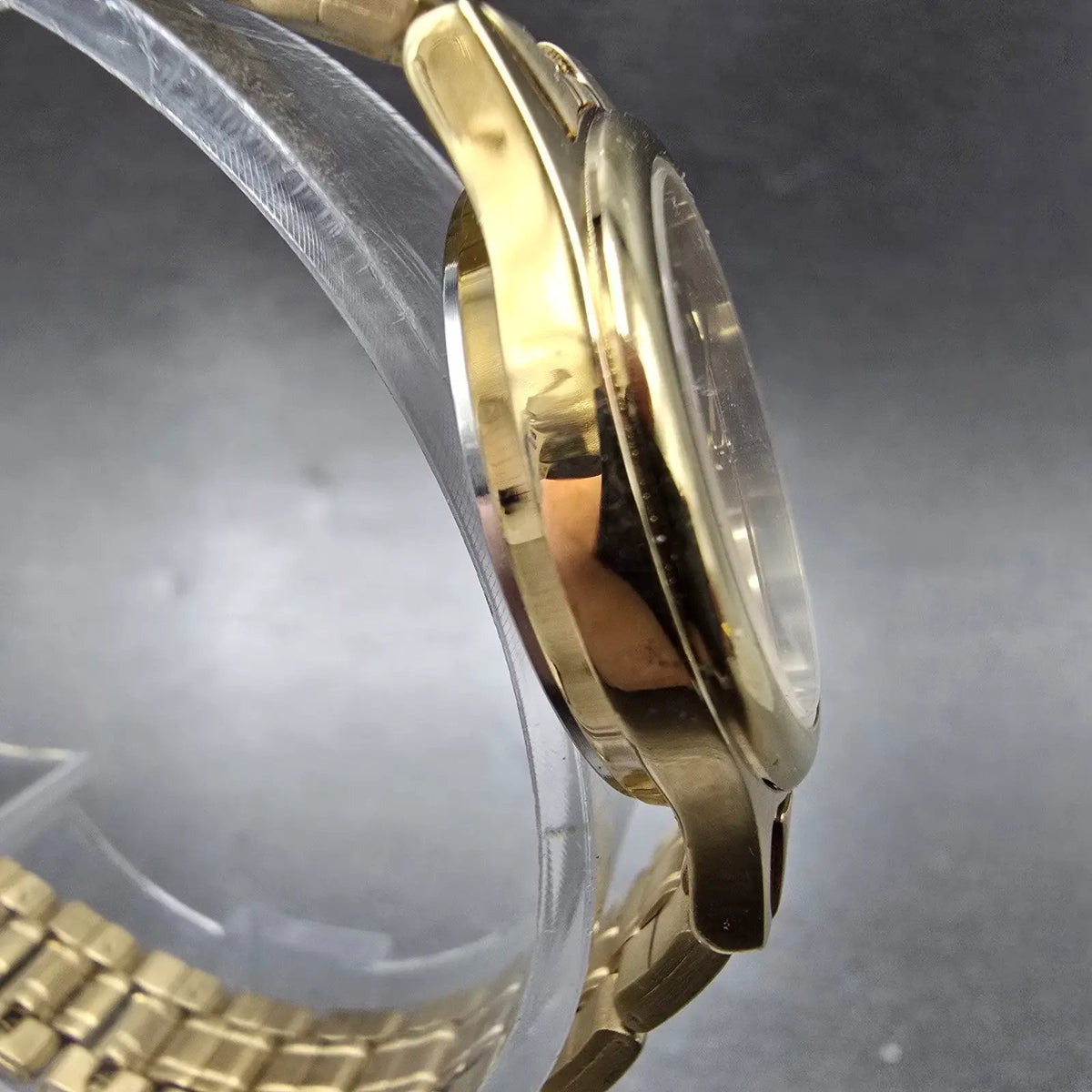 Wittnauer Watch Women 25mm Gold Dial Gold Tone Date Round 15M04 New Battery3