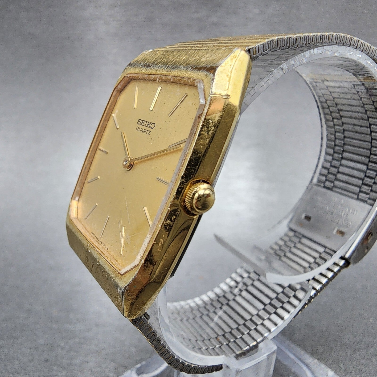 Seiko Tank Watch Men 26mm Gold Dial Gold Tone Rectangle 65305080 PARTS3