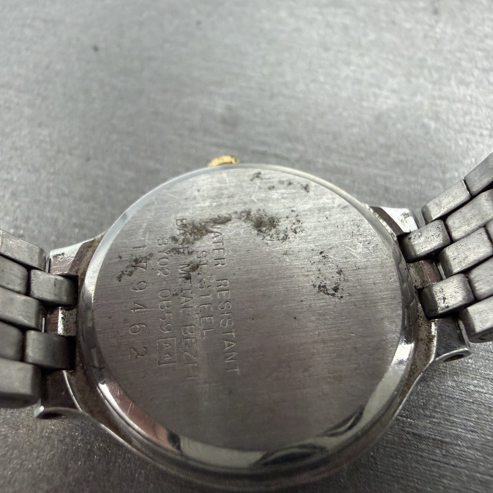 Seiko Watch Women 24mm White Dial Two Tone Date Round 3Y02-0B59 New Battery HJ8Q9