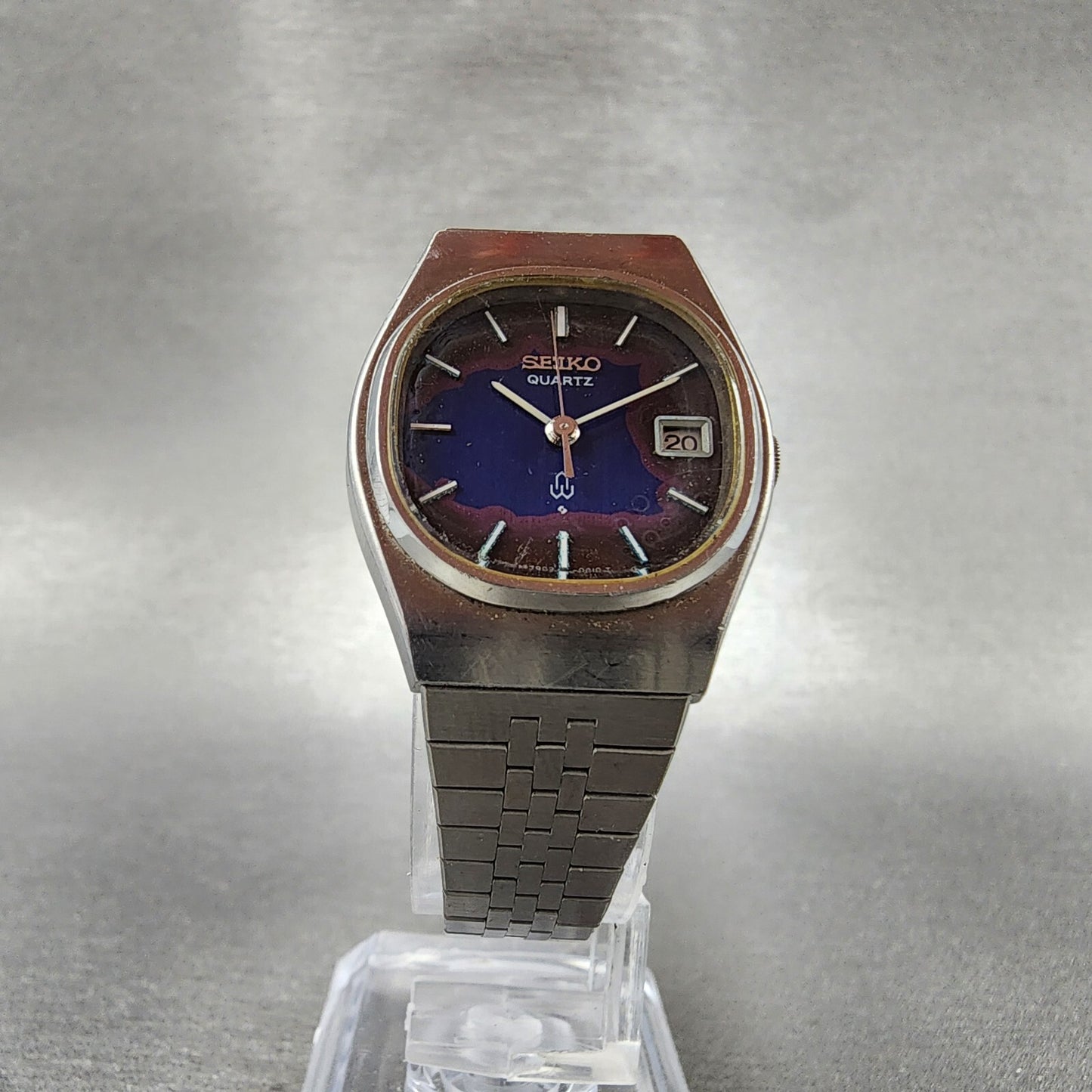 VTG Seiko Watch Women 24mm Blue Dial Steel Date Round 7902-5000 PARTS