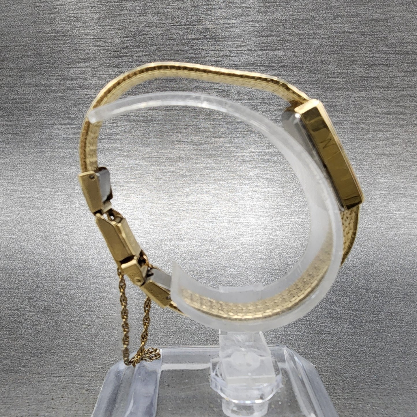 Seiko Tank Watch Women 14mm Champagne Dial Gold Tone 13205409 New Battery8