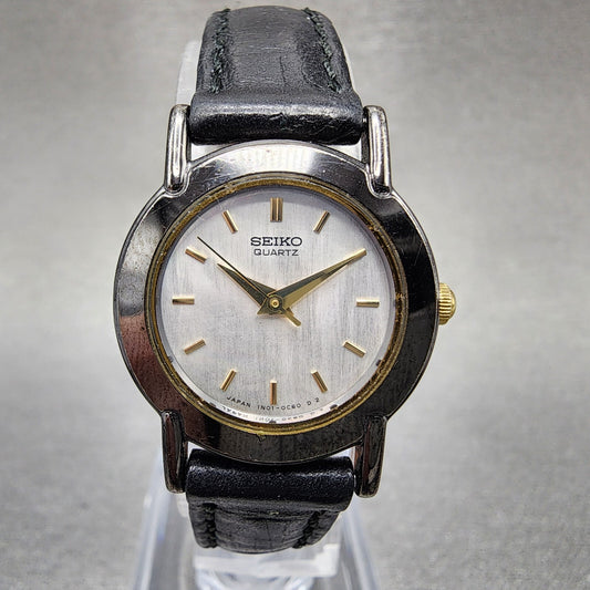 VTG Seiko Watch Women 22mm Silver Dial Black Tone Round 1N01-0A29 New Battery
