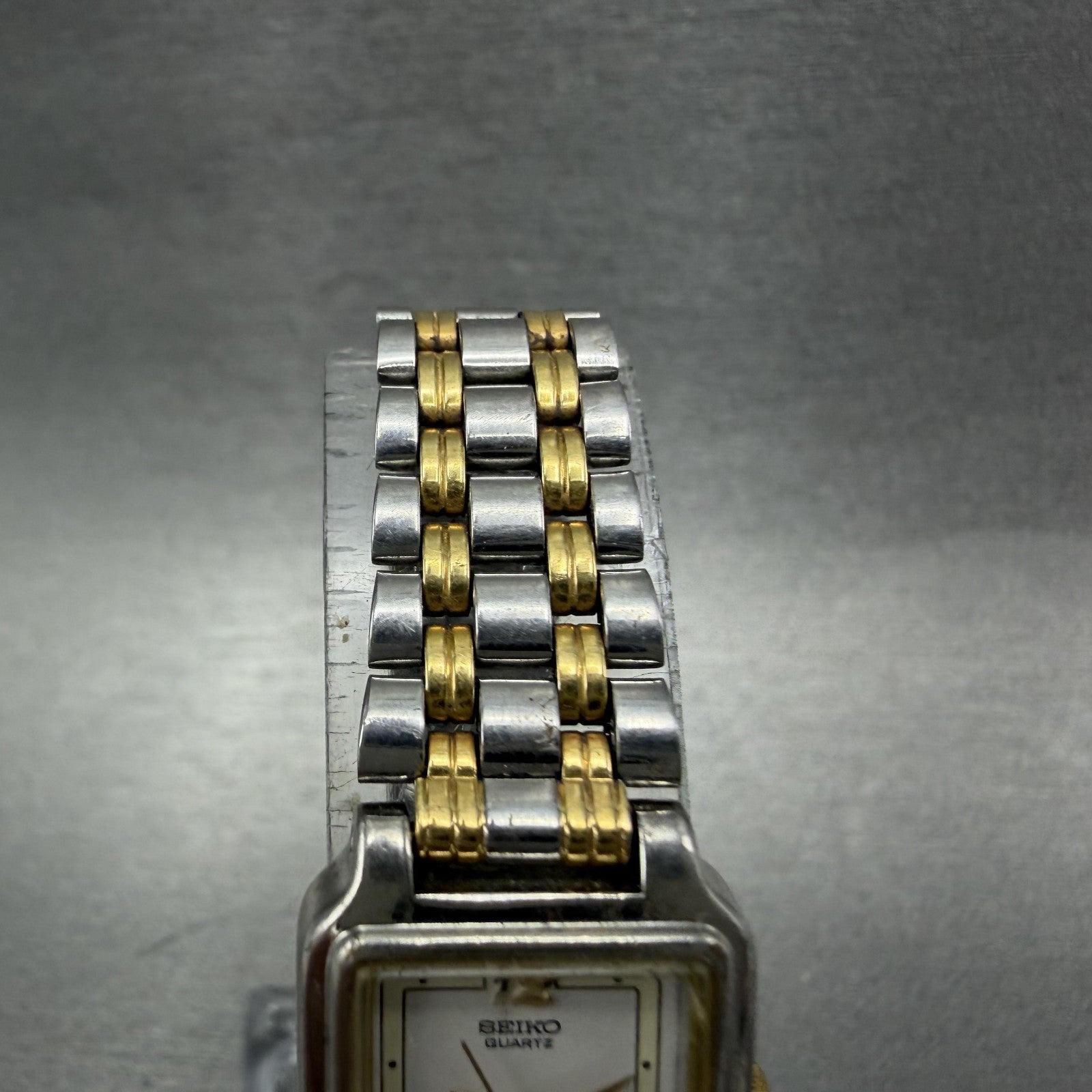 Seiko Tank Watch Women 18mm White Dial Two Tone Rectangle V401-5129 New BatteryB4