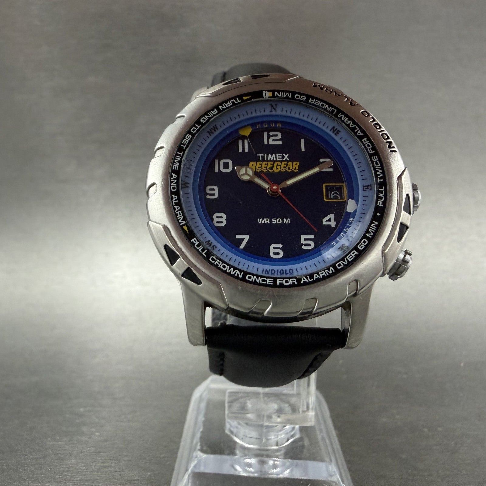 Timex Reef Gear Alarm Watch Men 39mm Blue Dial Silver Tone Date New Battery ABCD5