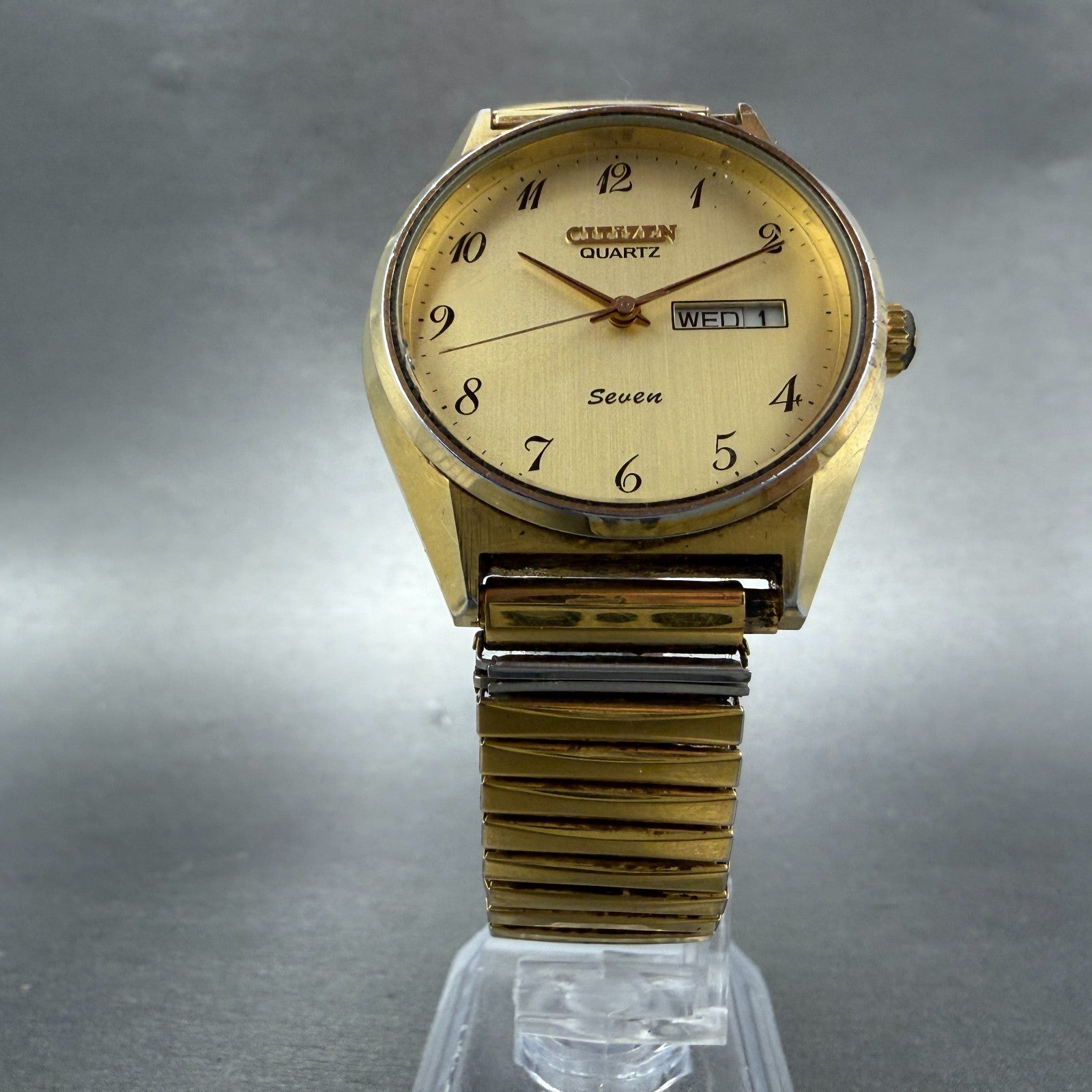 Citizen Seven Watch Men 35mm Champagne Dial Gold Tone Daydate 2100-283007 NewBat5