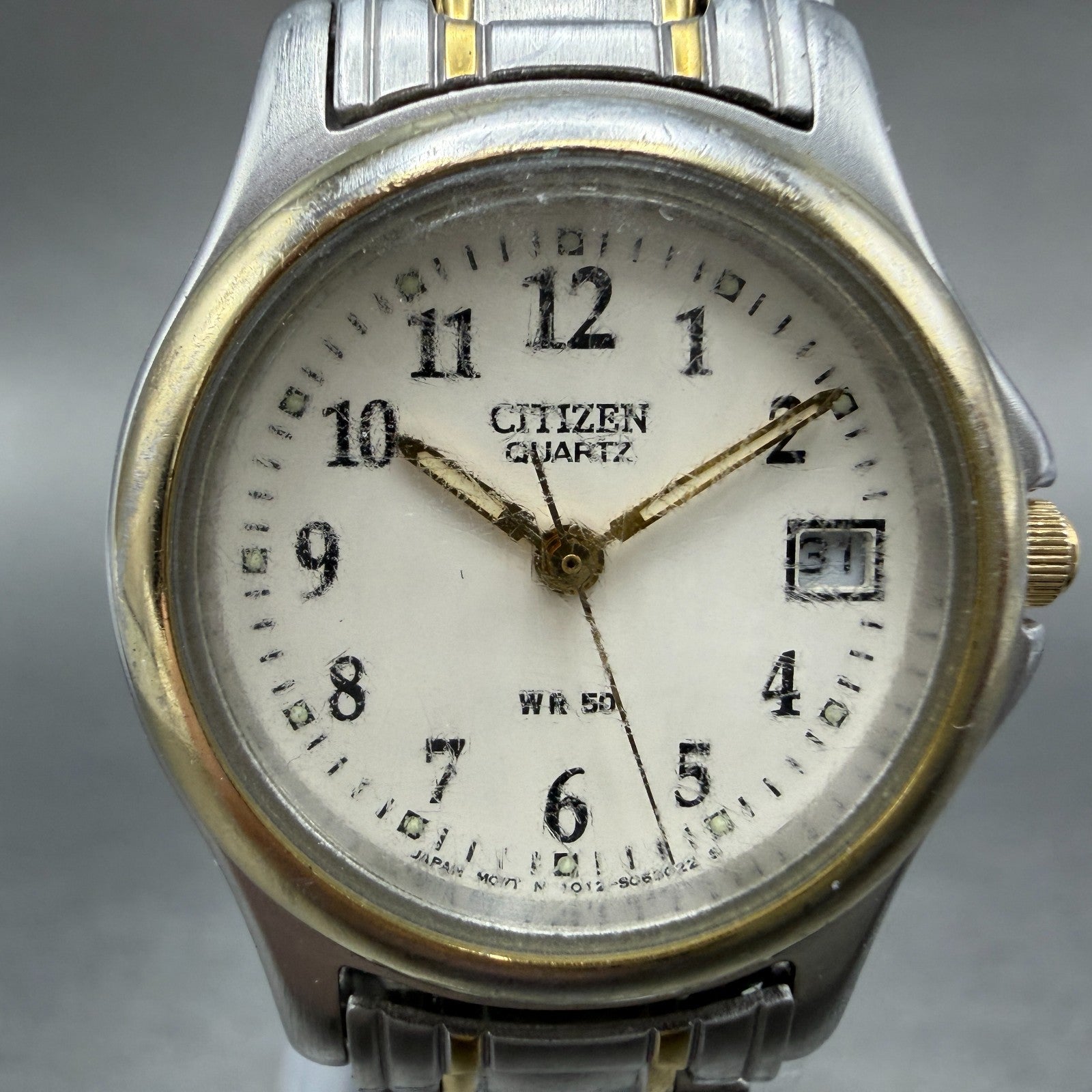 Citizen Watch Women 24mm Cream Dial Two Tone Date Round 1012-S038375 New Batt OP1