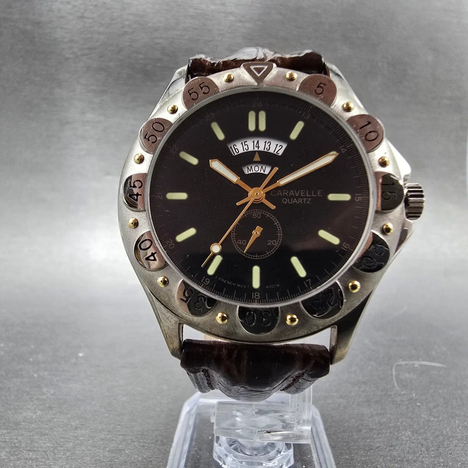 Bulova Caravelle Dive Watch Men 39mm Black Dial Two Tone Daydate 40C19 New Batt5