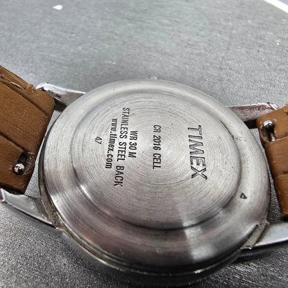 Timex Easy Reader Watch Men 35mm Silver Dial Silver Tone Daydate New Battery8