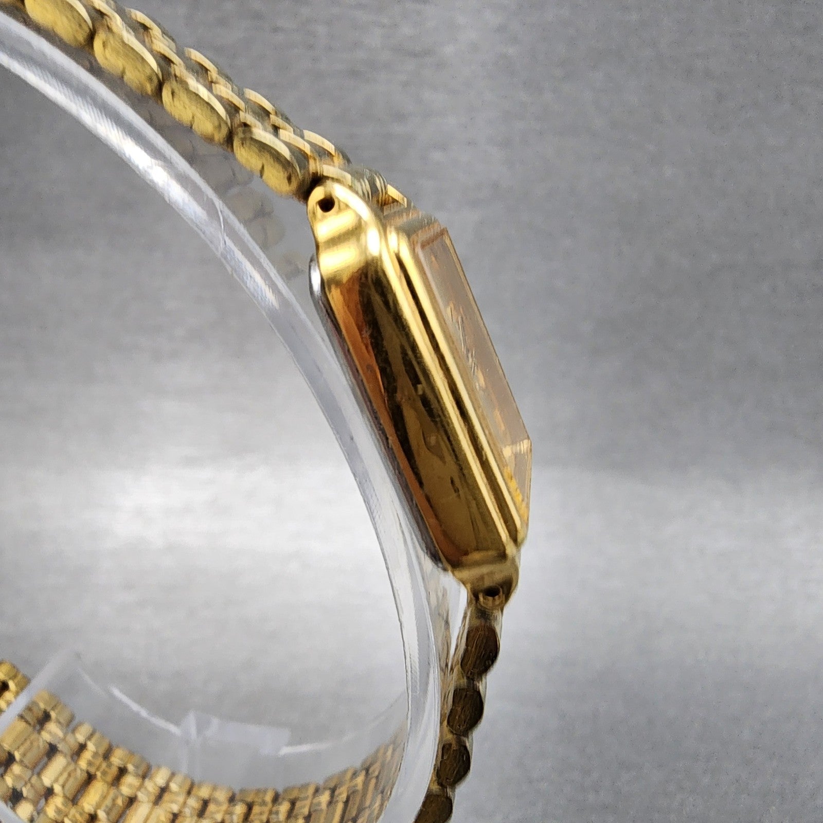 Seiko Tank Watch Women 18mm Champagne Dial Gold Tone Rectangle V4015129 New Bat3
