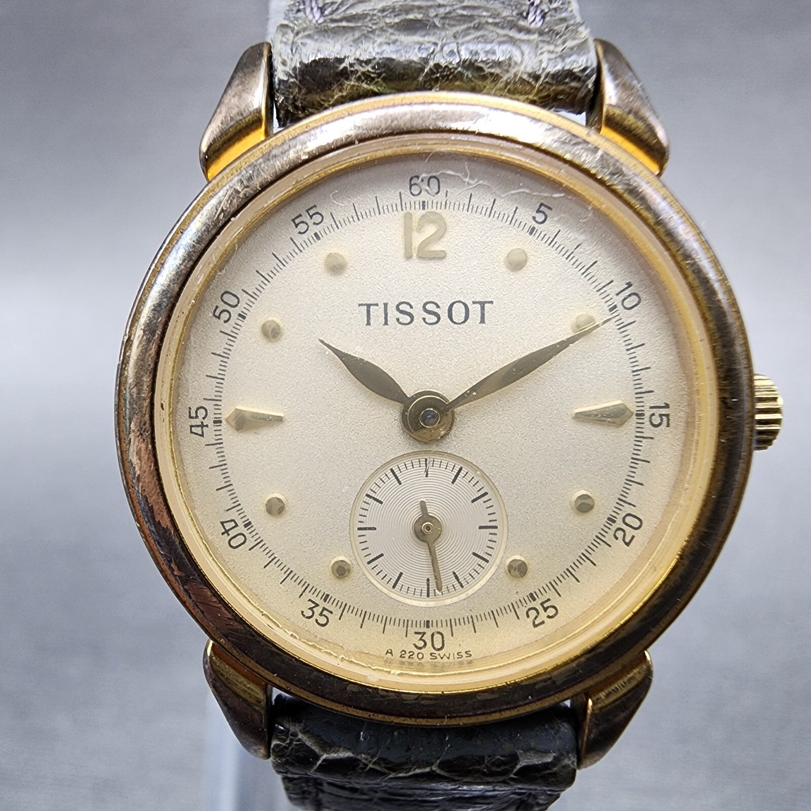 Tissot Watch Women 23mm Champange Dial Gold Tone Small Seconds New Battery1