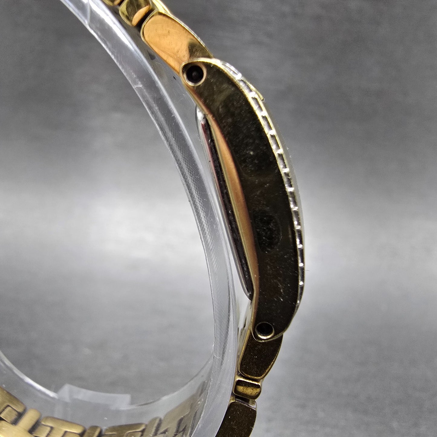 Citizen Eco-Drive Tank Watch Women 15mm White Dial Gold Tone G620-S028728 Runs3