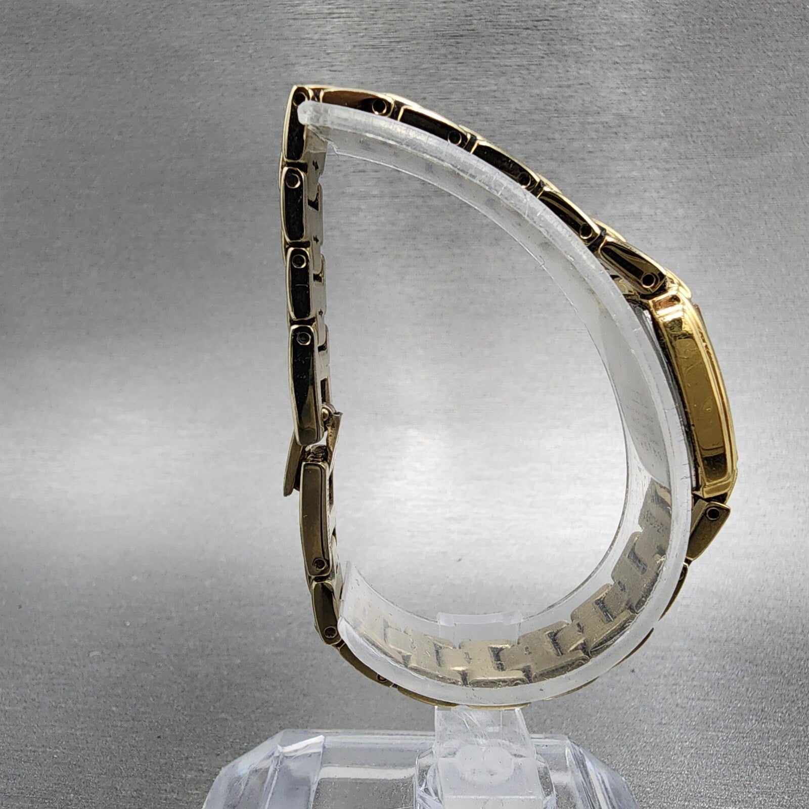 Seiko Watch Women 16mm White Dial Gold Tone Rectangle 1N000GA0 New Battery8
