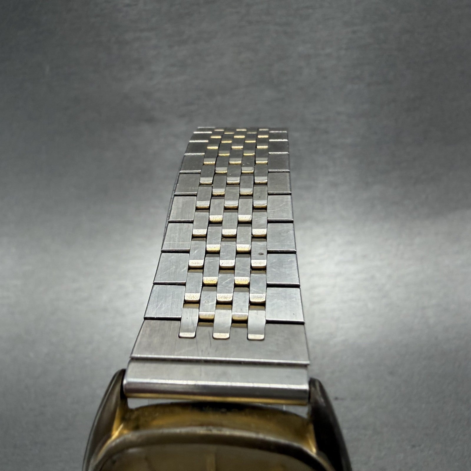 Seiko Tank Watch Men 29mm Champagne Dial Two Tone Rectangle 26205360 PARTS5