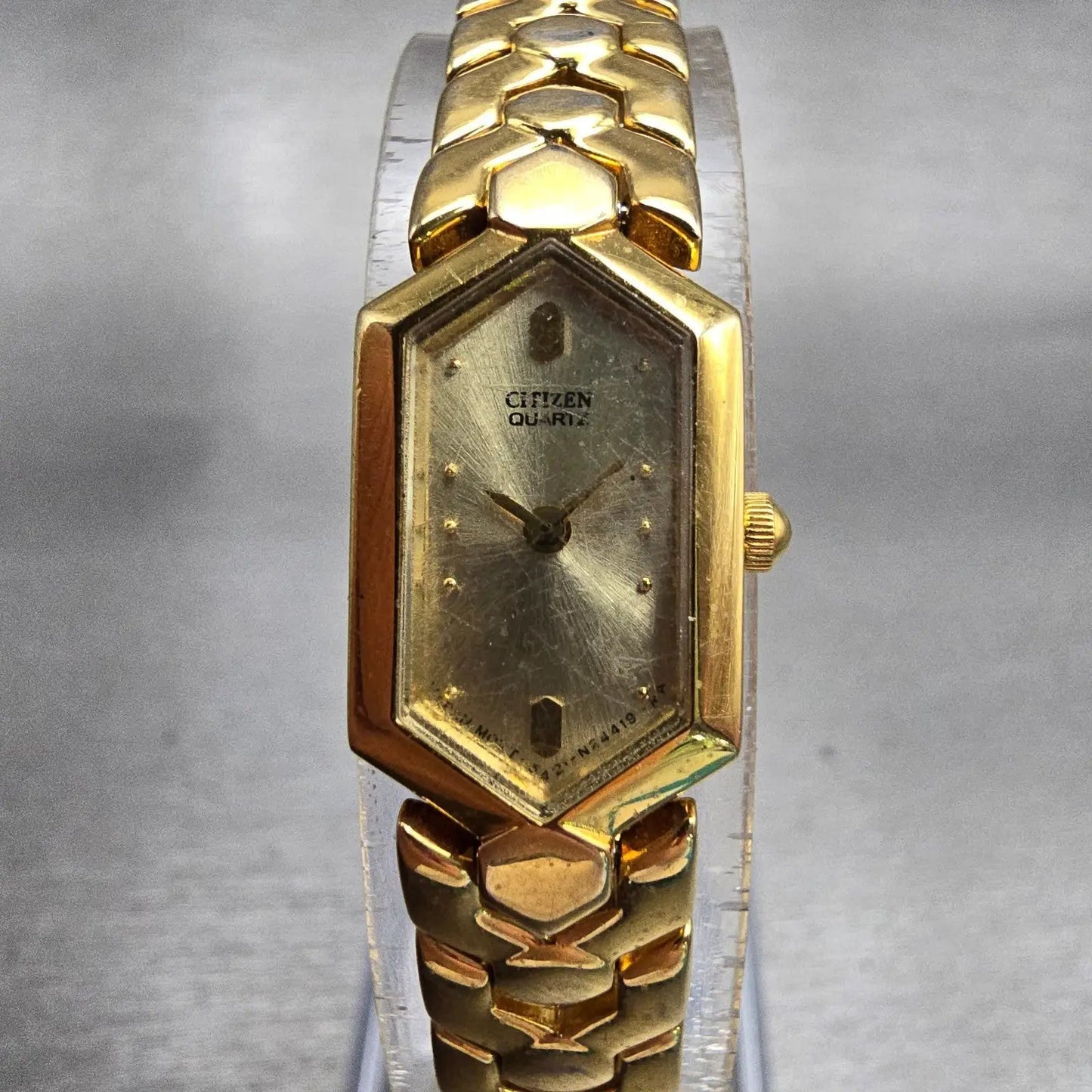 Citizen Watch Women 18mm Gold Dial Gold Tone Hexagon 5421-S41185 New Battery VTG0