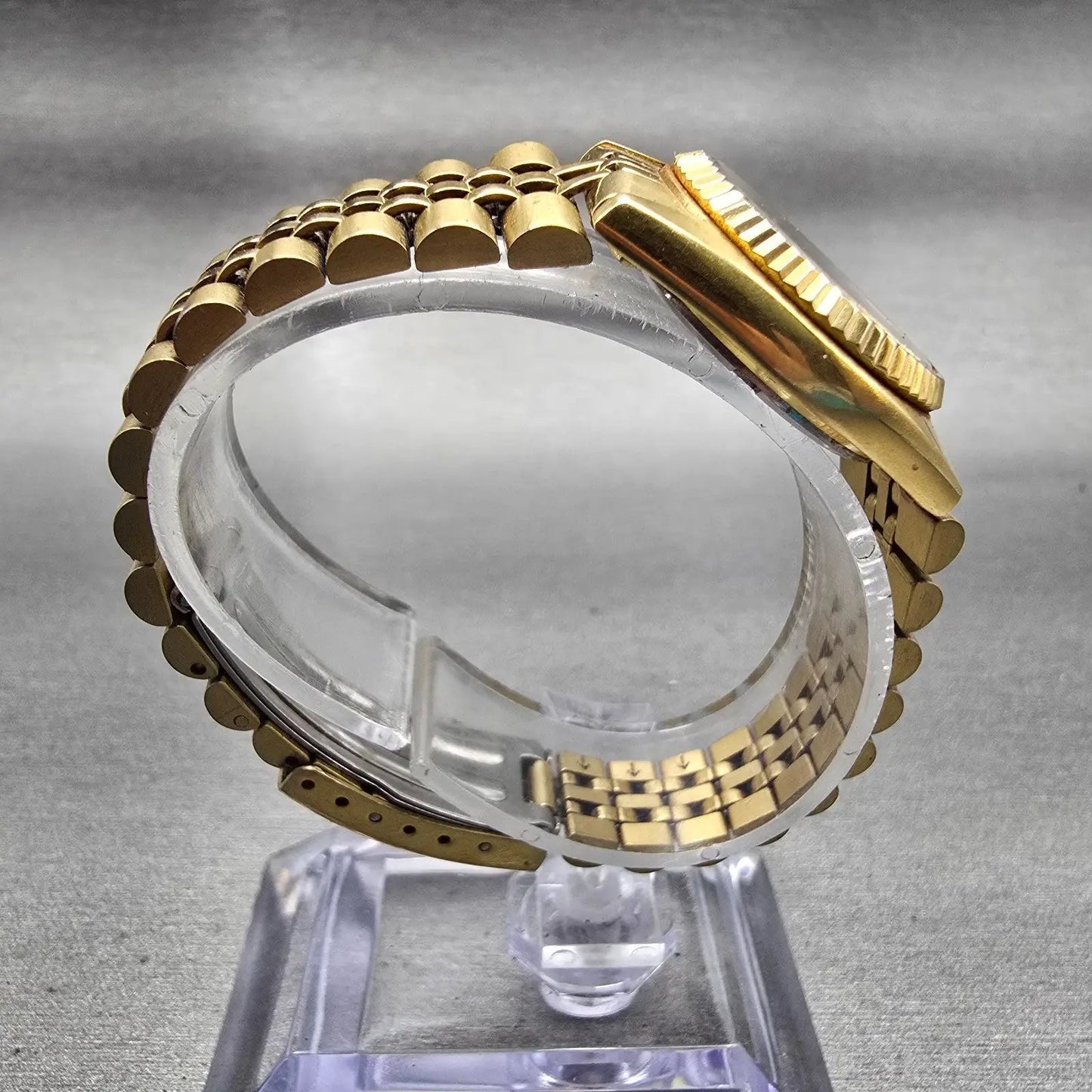 Seiko SQ Watch Women 24mm Black Dial Gold Tone Daydate Round 3Y03-0169 New Batt8