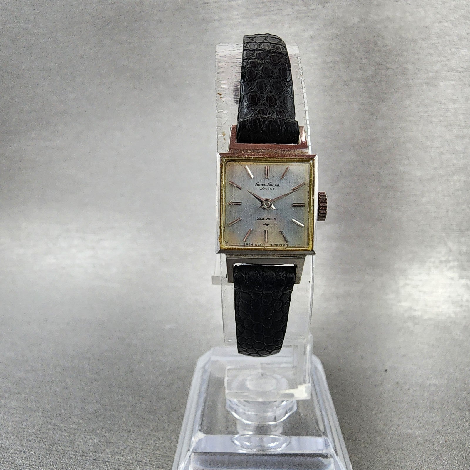 Seiko Solar Special Tank Watch Women 15mm Silver Tone Stainless Steel Runs5