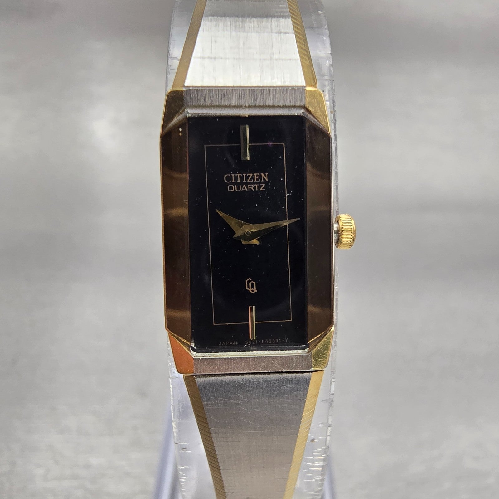Citizen CQ Watch Women 13mm Black Dial Two Tone Rectangle 5421-F42228 New Batt0