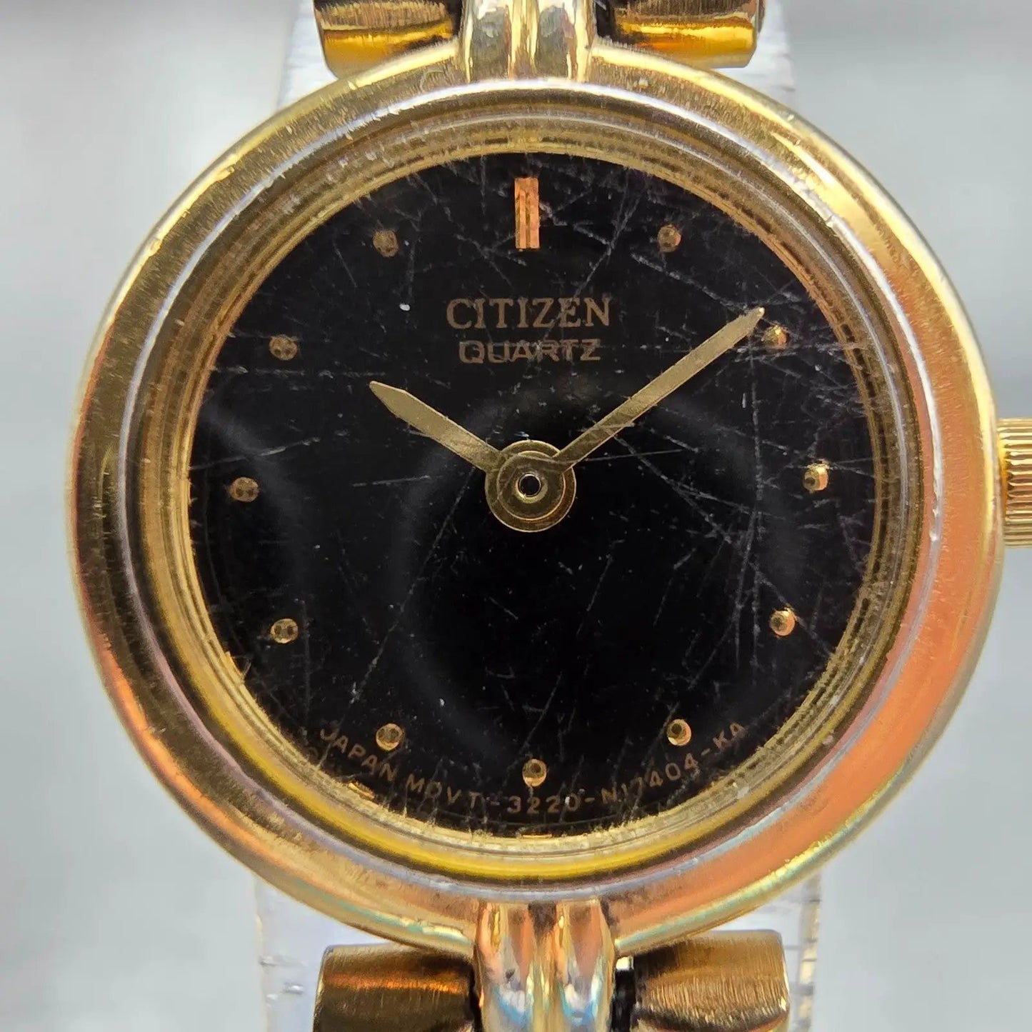 Citizen Watch Women 20mm Black Dial Gold Tone Round 3220-S38192 New Battery VTG1
